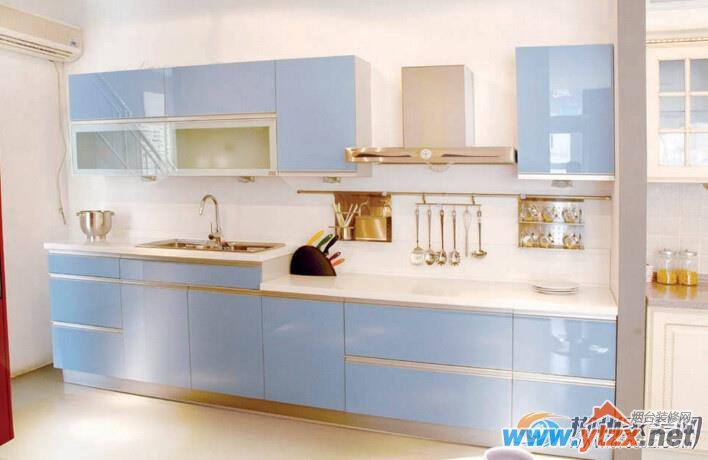 装饰<a href='http://www.ytzx.net/zhaobiao' target='_blank'><u>装修</u></a>知识：家居的橱柜布局问题