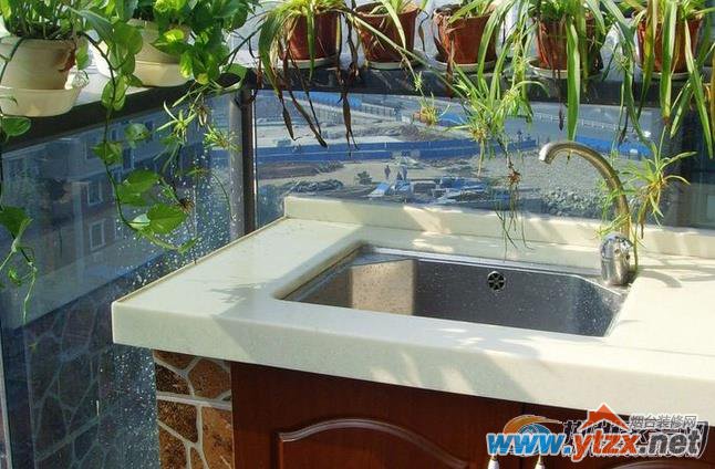 破财阳台<a href='http://www.ytzx.net/category/list-32.html' target='_blank'><u>风水</u></a>不能忽视