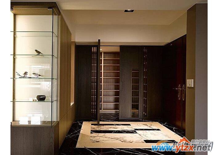 进门玄关鞋柜摆放<a href='http://www.ytzx.net/category/list-32.html' target='_blank'><u>风水</u></a>注意事项