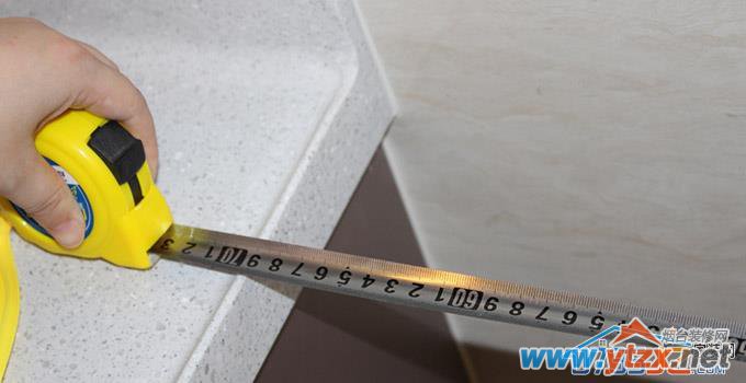 <a href='http://www.ytzx.net/zhaobiao' target='_blank'><u>验房</u></a>的时候<a href='http://www.ytzx.net/zhaobiao' target='_blank'><u>验房</u></a>工具万万不可少